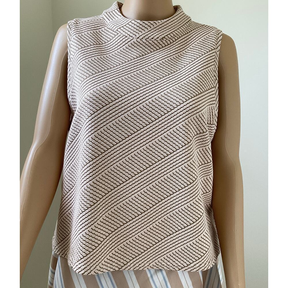 Anthropologie sleeveless top mock neck textured diagonally striped‎ L pink rose